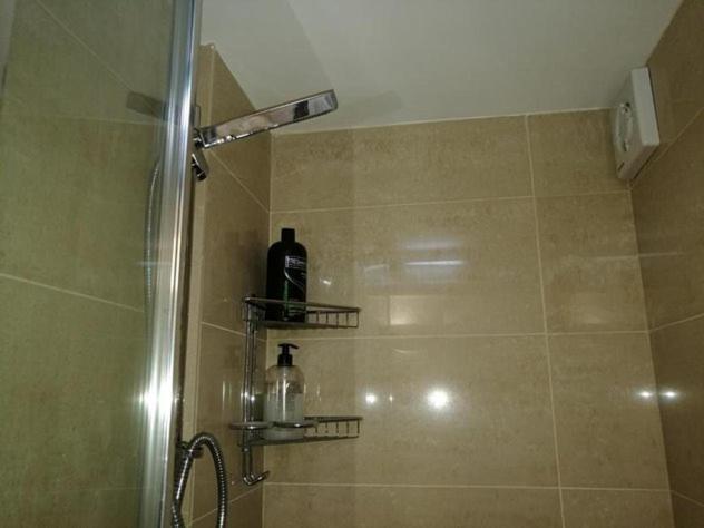 Lovet Homestay Londres Exterior foto